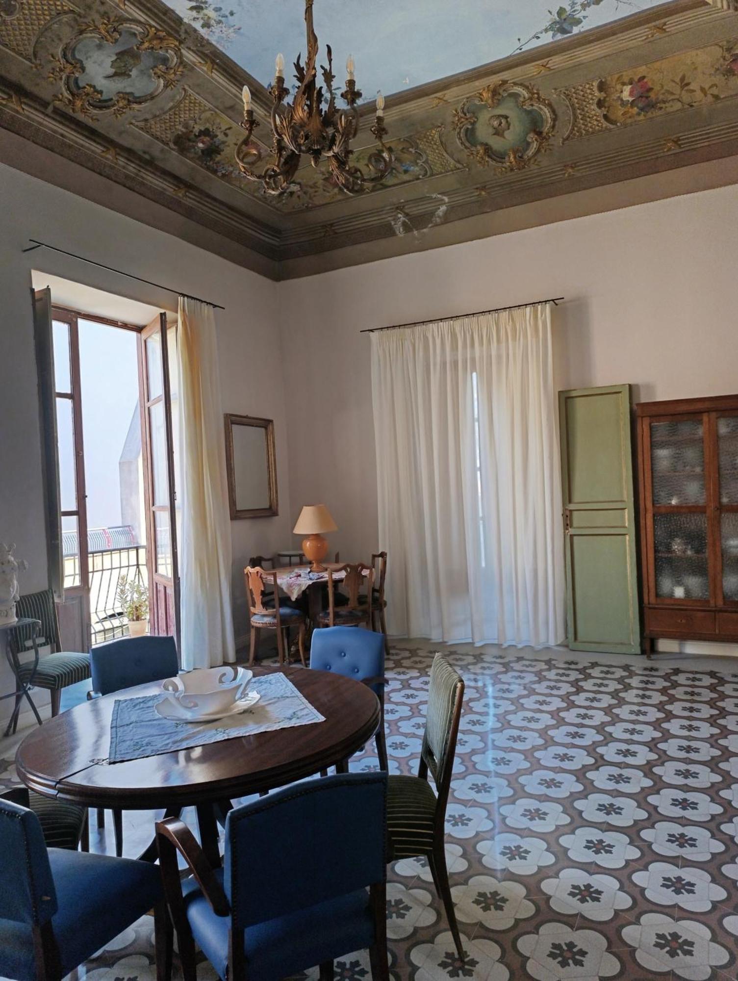 La Dimora Del Marchese Notarbartolo Apartment Palermo Luaran gambar